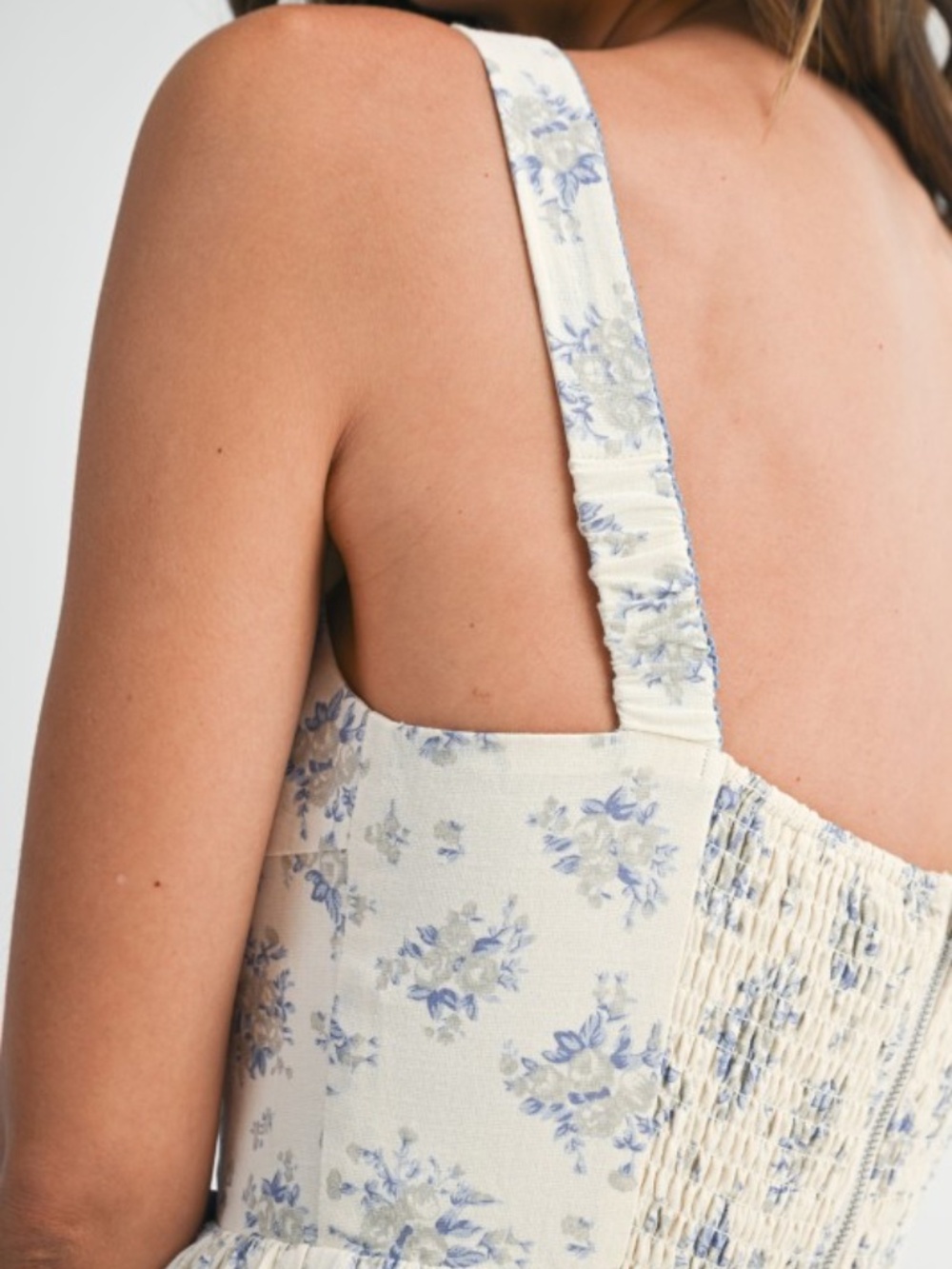 Floral Print Square Neck Contrast Pipinig Dress - Picture 7 of 8